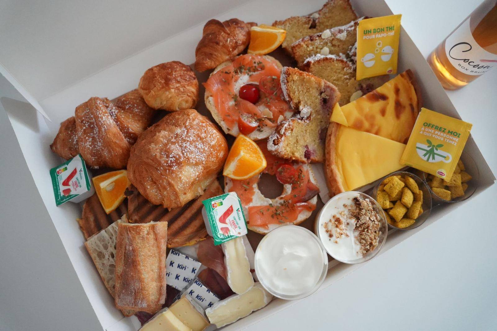 Brunch CocoonBox - Livraison de brunchs à Clermont-Ferrand et agglomération | Contenu de la Box « Délicieuse » Family à 51 €