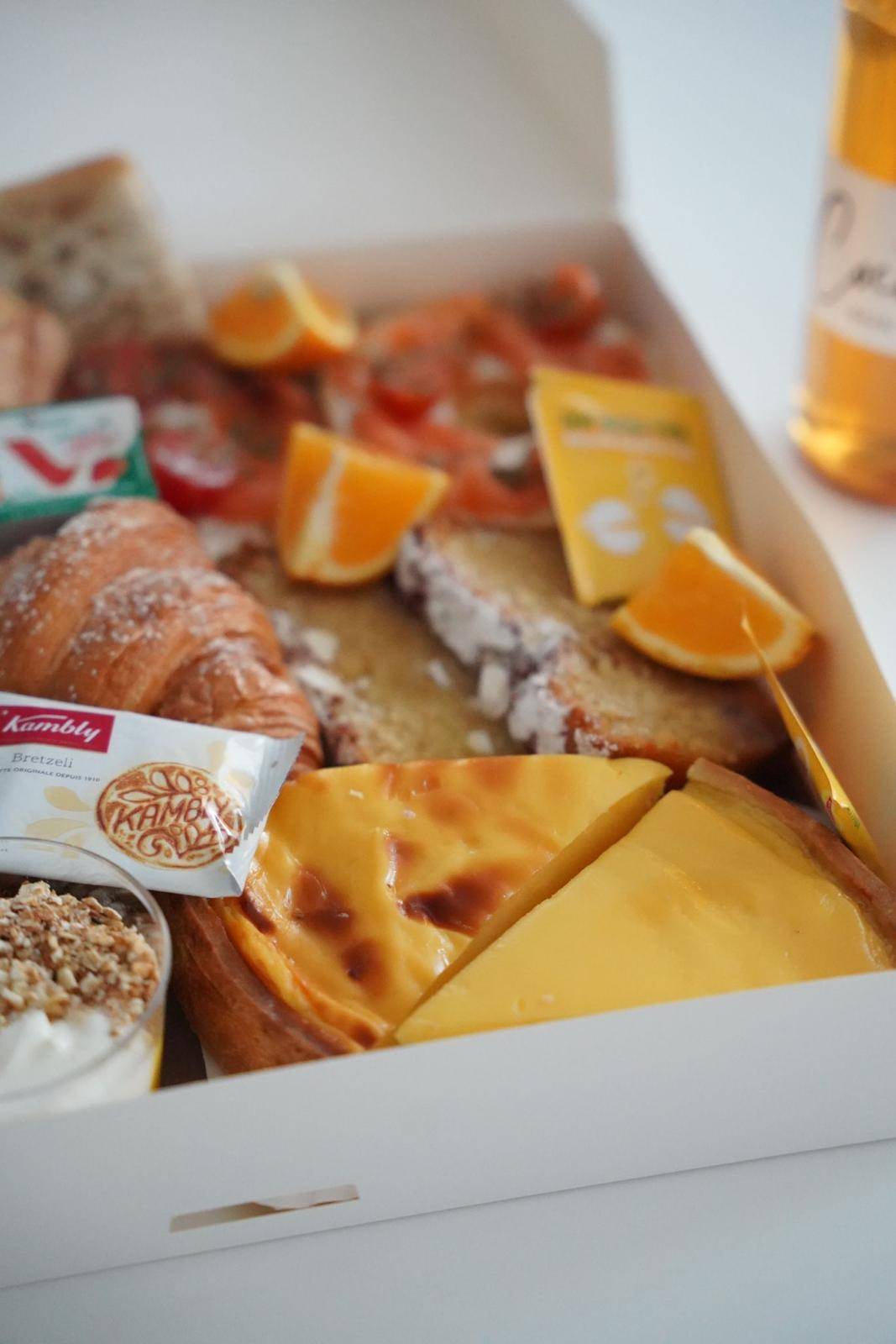 Brunch CocoonBox - Livraison de brunchs à Clermont-Ferrand et agglomération | Contenu de la Box « Délicieuse » Duo à 41 €