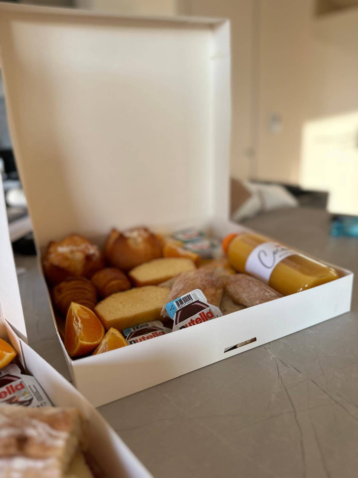 Brunch CocoonBox - Livraison de brunchs à Clermont-Ferrand et agglomération | Contenu de la Box P’tit Déj’ à 21,5 €