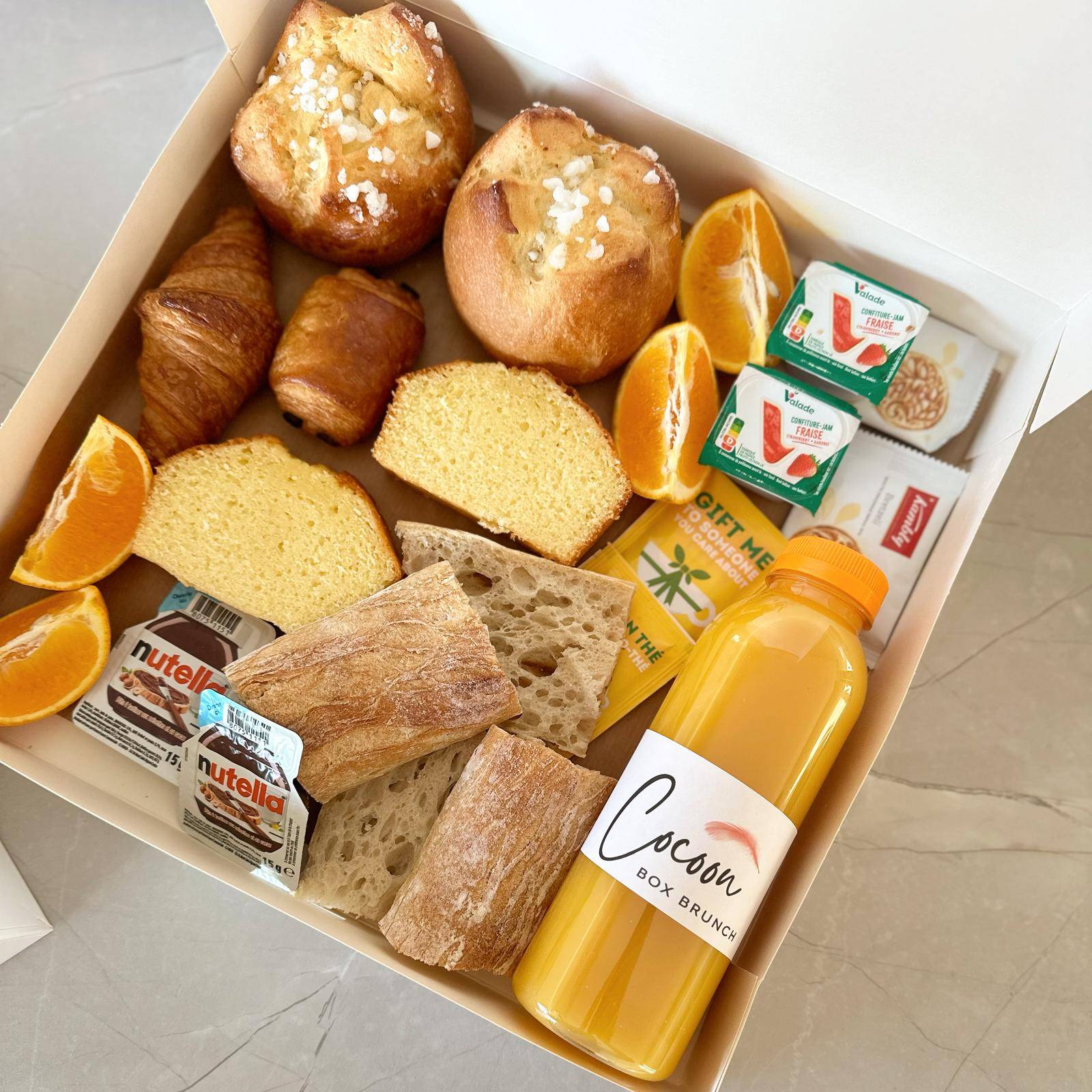 Brunch CocoonBox - Livraison de brunchs à Clermont-Ferrand et agglomération | Contenu de la Box P’tit Déj’ à 21,5 €