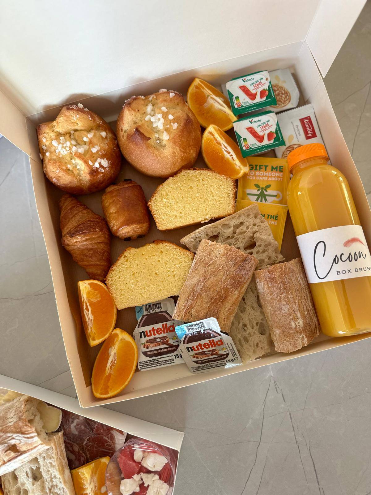 Brunch CocoonBox - Livraison de brunchs à Clermont-Ferrand et agglomération | Contenu de la Box P’tit Déj’ à 21,5 €